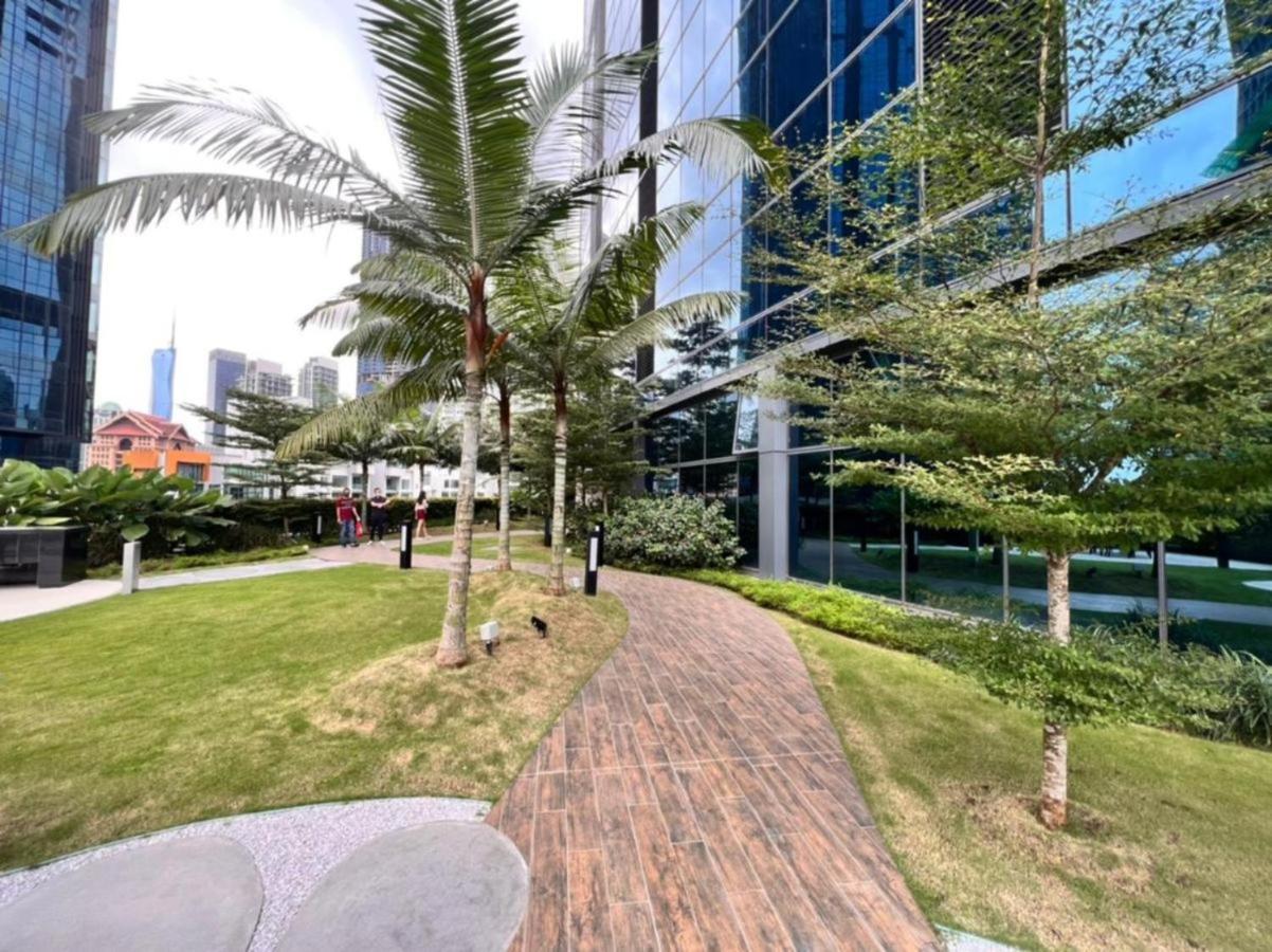 Eaton Suites Klcc Куала Лумпур Екстериор снимка
