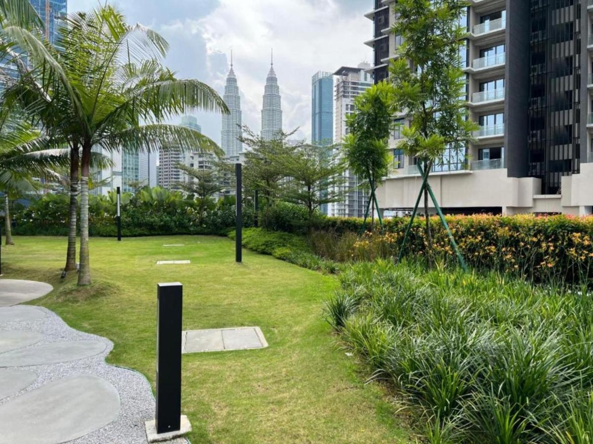 Eaton Suites Klcc Куала Лумпур Екстериор снимка